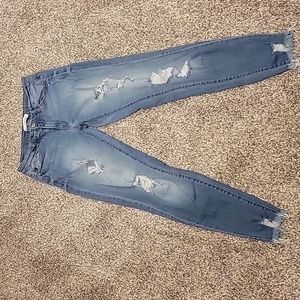 KanCan- size 11/29- skinny distressed jeans